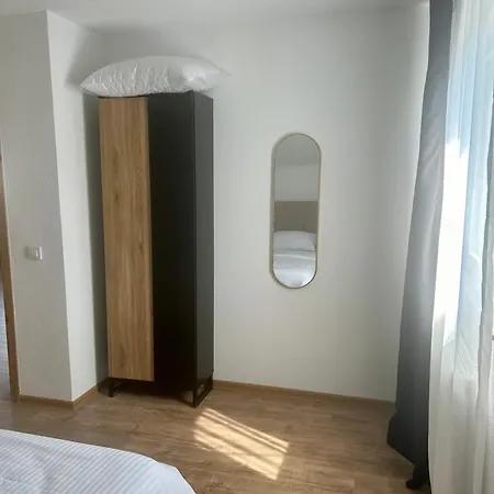 Stan Na Dan Sun I Moon Apartamento Zepce